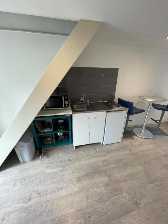 Appartements Sympas Et Confortables Proche De Paris น็องแตร์ ภายนอก รูปภาพ